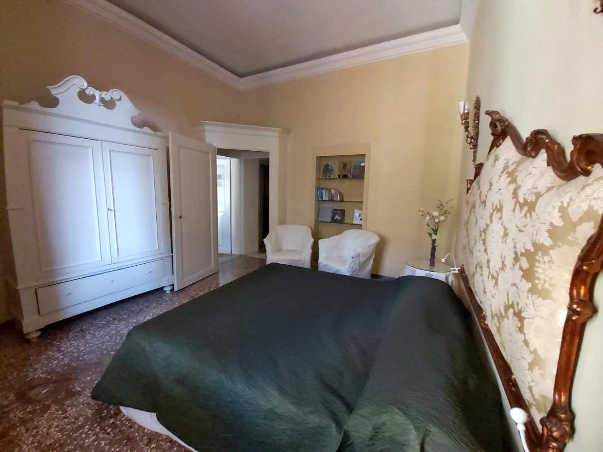 Apartment A Private Terrace In The Heart Of