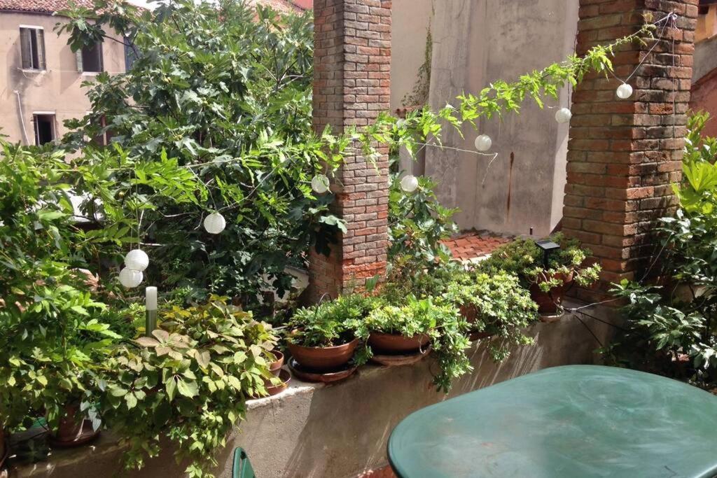 Apartamento A Private Terrace In The Heart Of
